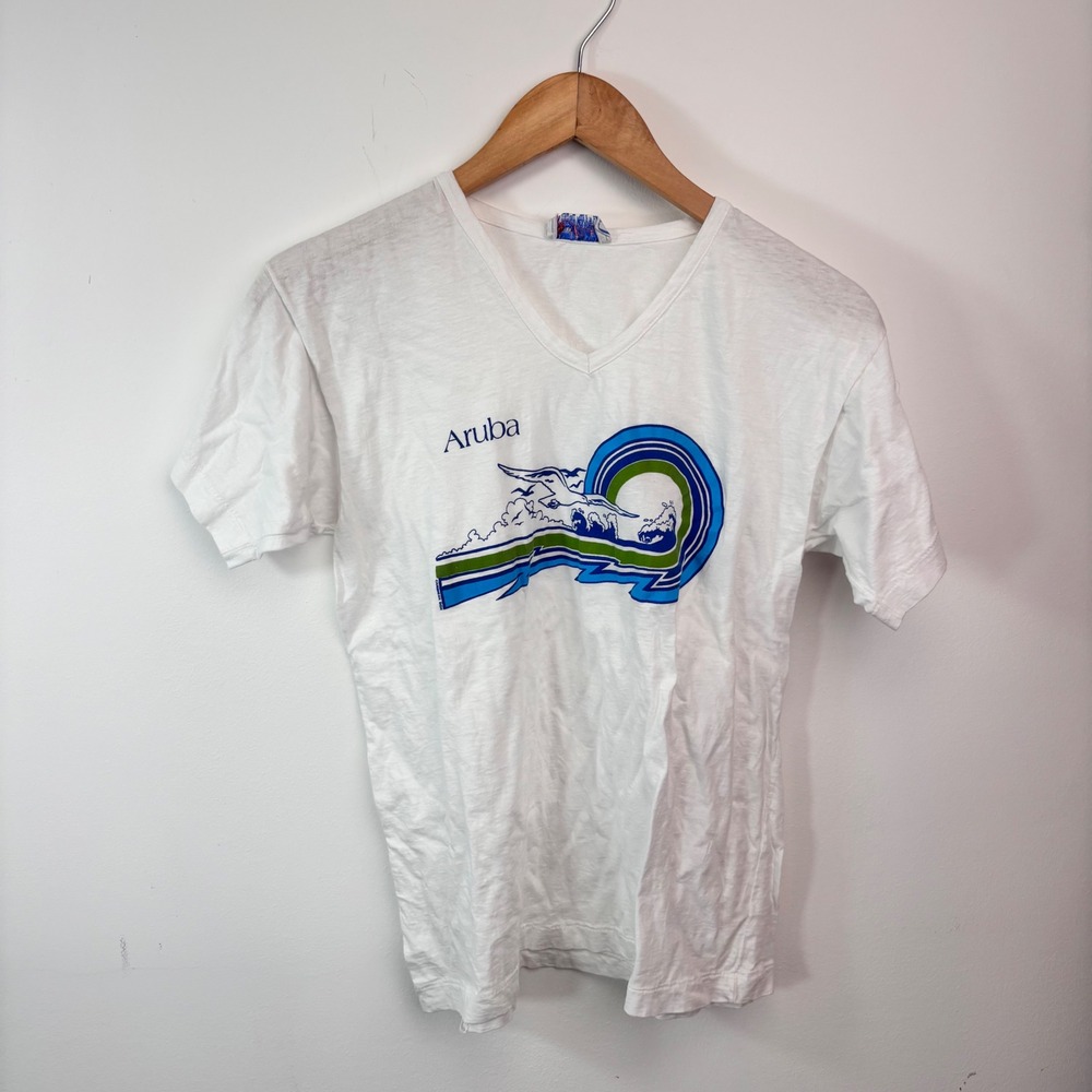 Vintage 80s single stitch Aruba Surf Wave Graphic T Shirt 100% Cotton Size 40(M)